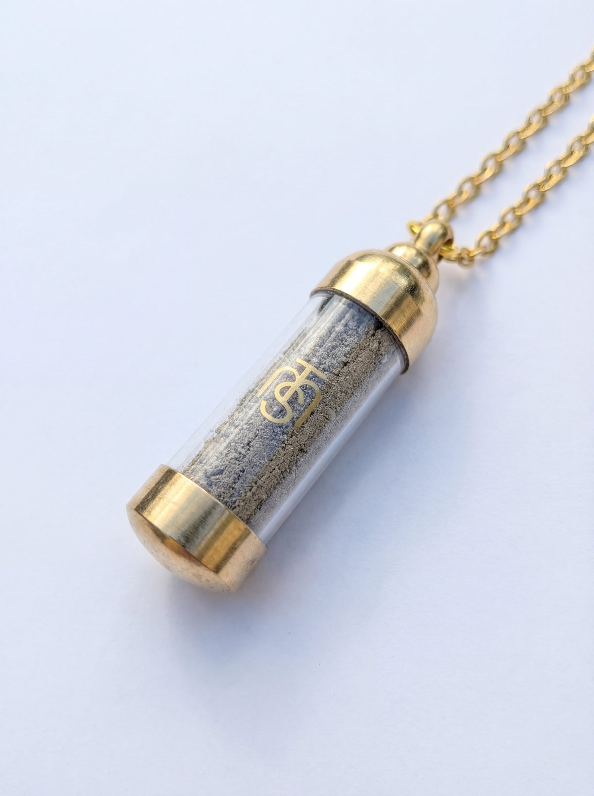 The Pendant of Eternal Faith